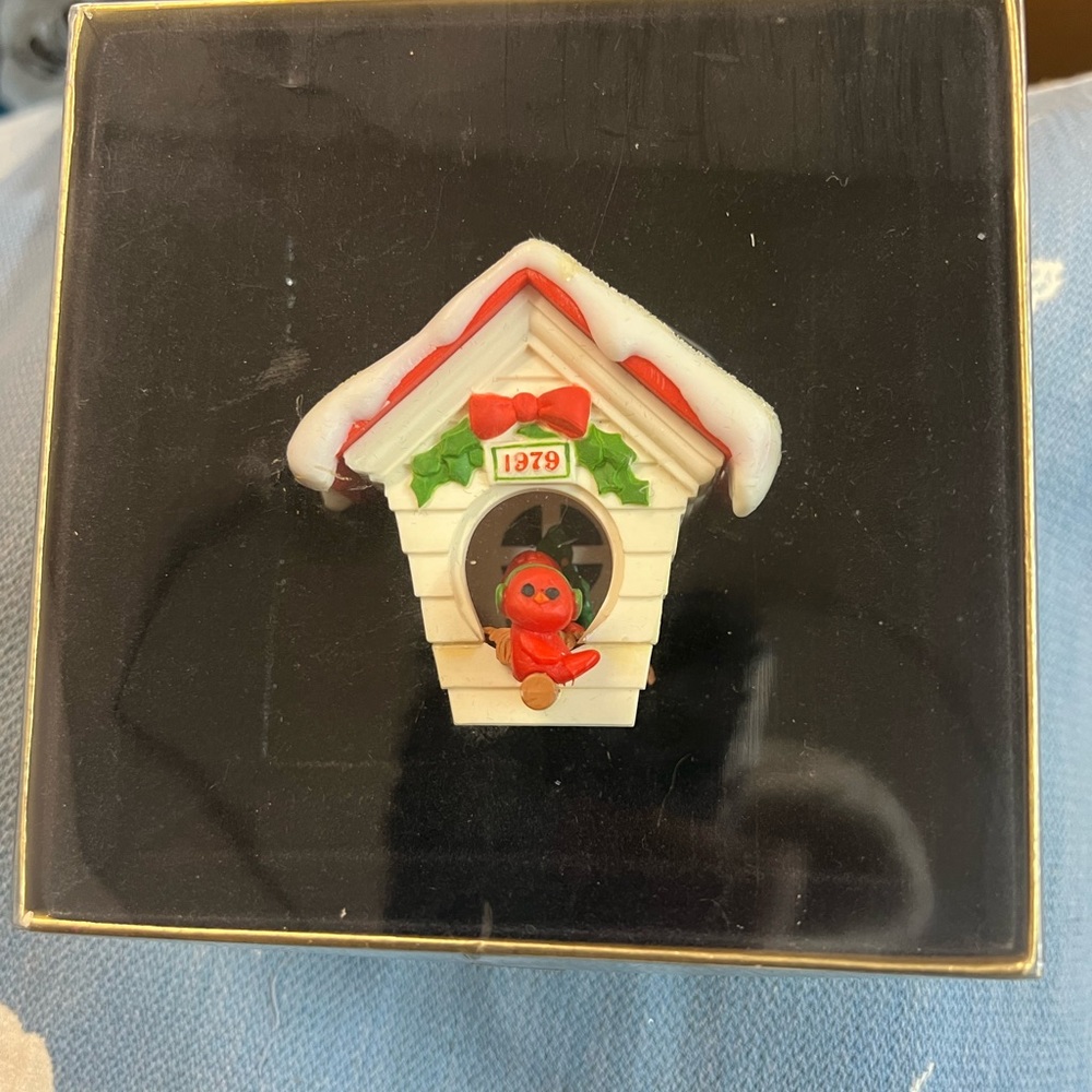 1979 Hallmark Christmas Tree ornament